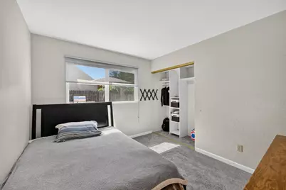 8980 Canberra Dr, Sacramento, CA 95826 - Photo 33