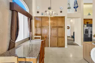 8228 Montevina Dr, Sacramento, CA 95829 - Photo 25