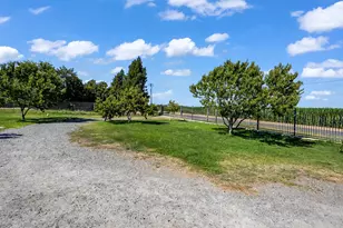 237 Leek Rd, Modesto, CA 95357 - Photo 5