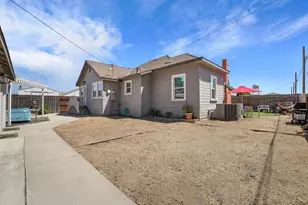 213 S Walnut Ave, Ripon, CA 95366 - Photo 43