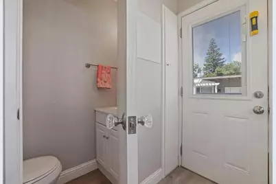 213 S Walnut Avenue, Ripon, CA 95366 - Photo 15
