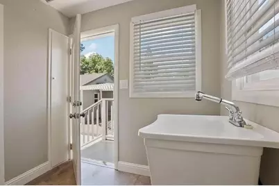 213 S Walnut Avenue, Ripon, CA 95366 - Photo 17