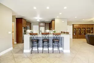 2761 Creekside Ln, Sacramento, CA 95821 - Photo 23