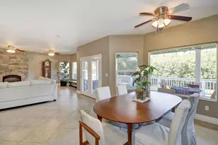 2761 Creekside Ln, Sacramento, CA 95821 - Photo 17
