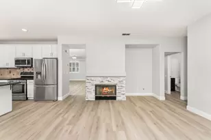 5903 Deepdale Way, Elk Grove, CA 95758 - Photo 15