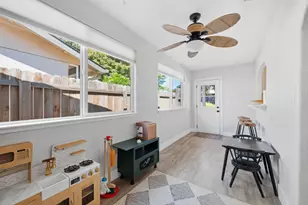 9270 Defiance Cir, Sacramento, CA 95827 - Photo 19