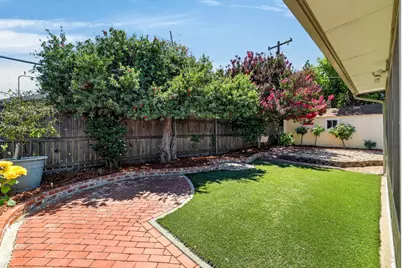 8620 Midfield Way, Sacramento, CA 95826 - Photo 39