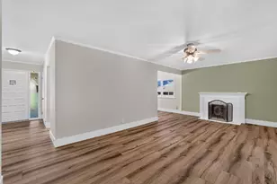 8620 Midfield Way, Sacramento, CA 95826 - Photo 9