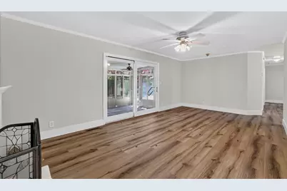 8620 Midfield Way, Sacramento, CA 95826 - Photo 11