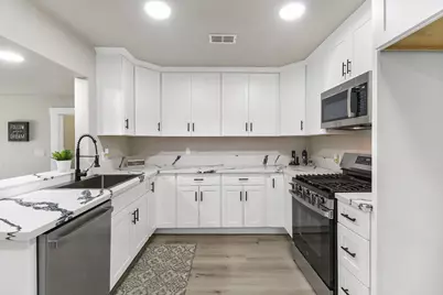 2145 Kincaid Way, Sacramento, CA 95825 - Photo 15