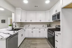 2145 Kincaid Way, Sacramento, CA 95825 - Photo 15