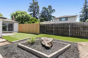 2145 Kincaid Way, Sacramento, CA 95825 - Photo 27