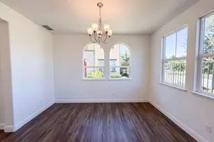 10801 Portico Cir, Rancho Cordova, CA 95670 - Photo 7