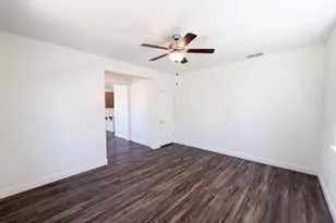 10801 Portico Cir, Rancho Cordova, CA 95670 - Photo 3