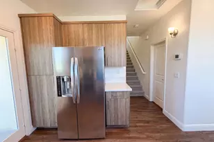 10801 Portico Cir, Rancho Cordova, CA 95670 - Photo 9