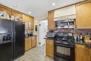 8201 Mulrany Way, Antelope, CA 95843 - Photo 11