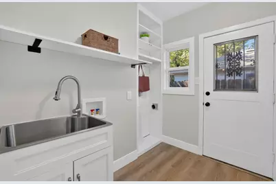 5811 11th Ave, Sacramento, CA 95820 - Photo 47