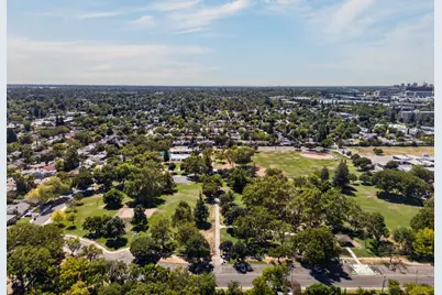 5811 11th Ave, Sacramento, CA 95820 - Photo 63