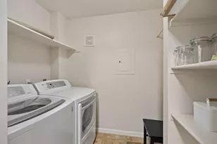 885 Halidon Way, Folsom, CA 95630 - Photo 23