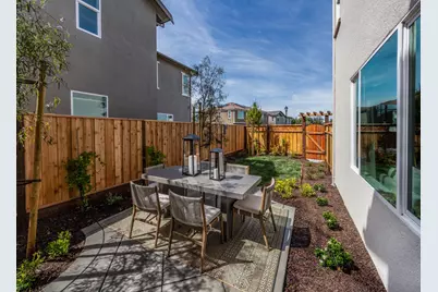 106 W San Diego Drive, Mountain House, CA 95391 - Photo 21