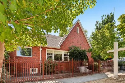 2200 2nd Avenue, Sacramento, CA 95818 - Photo 1