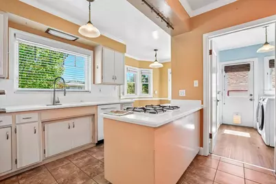2200 2nd Avenue, Sacramento, CA 95818 - Photo 11