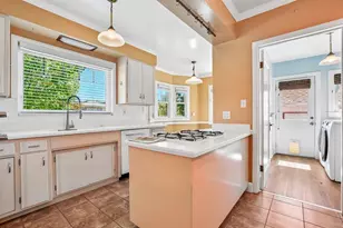 2200 2nd Ave, Sacramento, CA 95818 - Photo 11