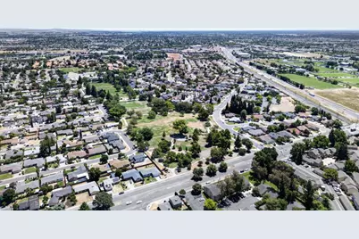 8232 Center Pkwy #54, Sacramento, CA 95823 - Photo 35