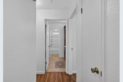 8232 Center Pkwy #54, Sacramento, CA 95823 - Photo 17