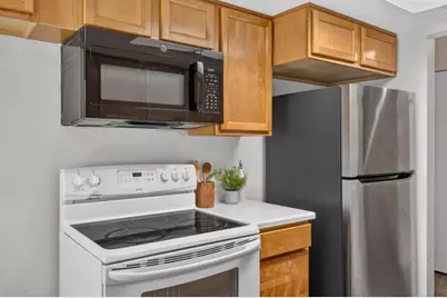 8232 Center Pkwy #54, Sacramento, CA 95823 - Photo 13