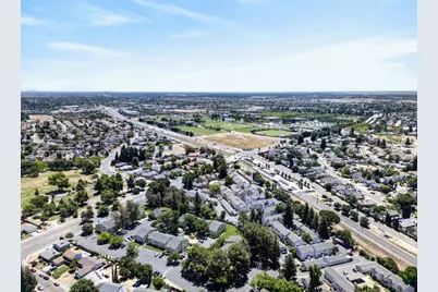 8232 Center Pkwy #54, Sacramento, CA 95823 - Photo 33