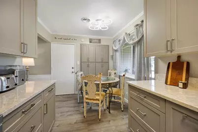 6713 Shalimar Way, Citrus Heights, CA 95621 - Photo 17