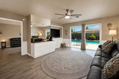6713 Shalimar Way, Citrus Heights, CA 95621 - Photo 3