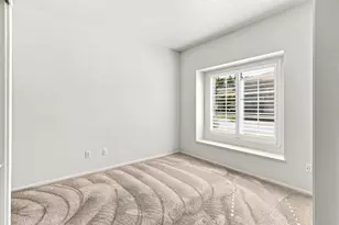 9411 Windrunner Ln, Elk Grove, CA 95758 - Photo 23