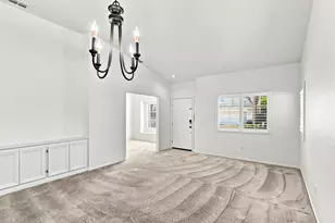 9411 Windrunner Ln, Elk Grove, CA 95758 - Photo 9