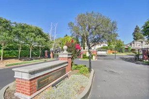 9411 Windrunner Ln, Elk Grove, CA 95758 - Photo 47