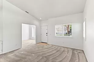 9411 Windrunner Ln, Elk Grove, CA 95758 - Photo 11