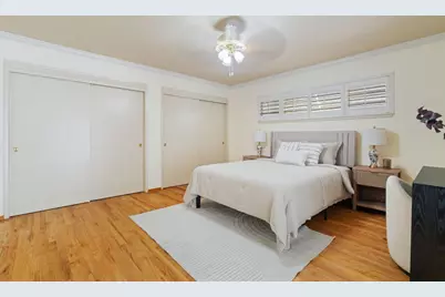 8 W Robinhood Drive, Stockton, CA 95207 - Photo 33