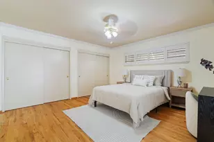 8 W Robinhood Dr, Stockton, CA 95207 - Photo 33