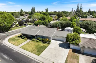 8 W Robinhood Dr, Stockton, CA 95207 - Photo 43