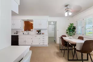 8 W Robinhood Dr, Stockton, CA 95207 - Photo 17