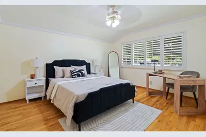 8 W Robinhood Drive, Stockton, CA 95207 - Photo 27
