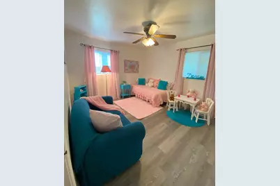 2631 Edison Avenue, Sacramento, CA 95821 - Photo 9