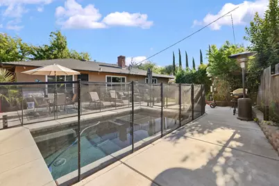 2567 W Swain Road, Stockton, CA 95207 - Photo 31