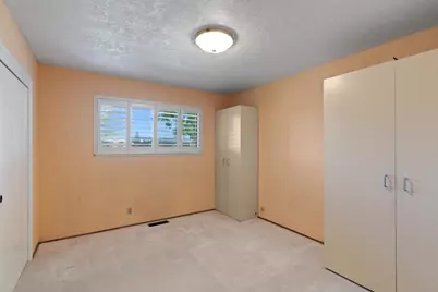 1021 Lakewood Drive, Lodi, CA 95240 - Photo 17
