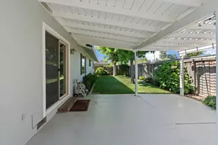 1021 Lakewood Dr, Lodi, CA 95240 - Photo 31