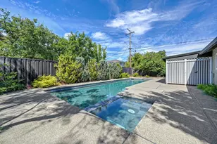 1701 Daphne Ave, Sacramento, CA 95815 - Photo 31