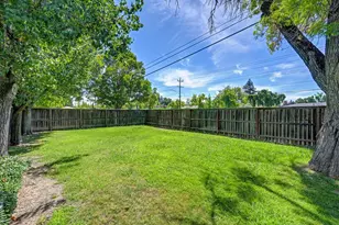1701 Daphne Ave, Sacramento, CA 95815 - Photo 33
