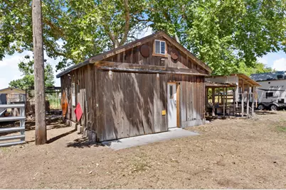 1941 Wawona Street, Manteca, CA 95337 - Photo 7