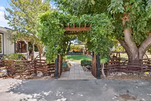 1941 Wawona St, Manteca, CA 95337 - Photo 13